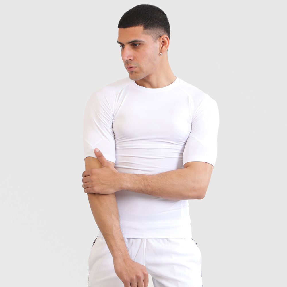 Athletic Fit Rash Guard for Active Individuals